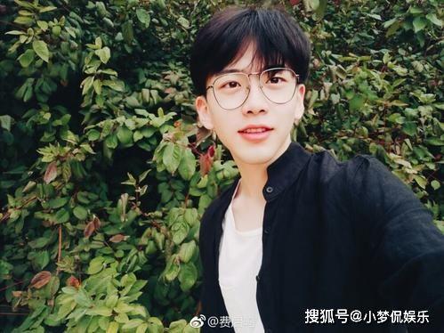 网红吃瓜丑姐姐微博,娱乐圈背后的惊人真相