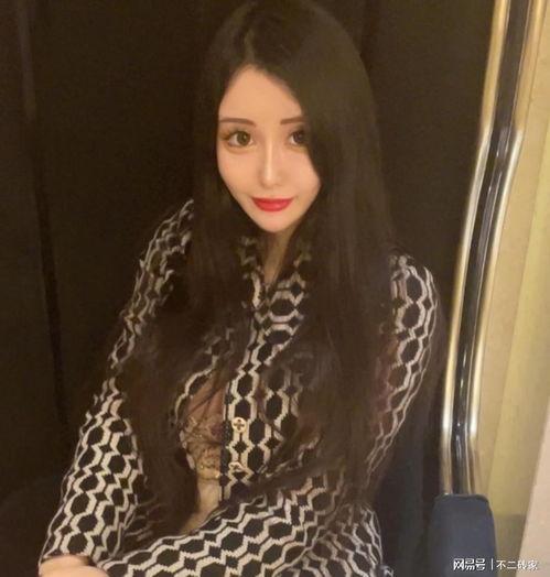 吃瓜网红图片头像女,揭秘吃瓜网红的时尚头像魅力